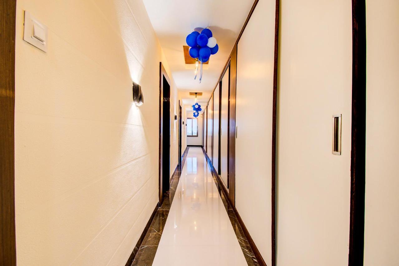 Fabhotel Prime Om Epic Vijay Nagar Индор Екстериор снимка